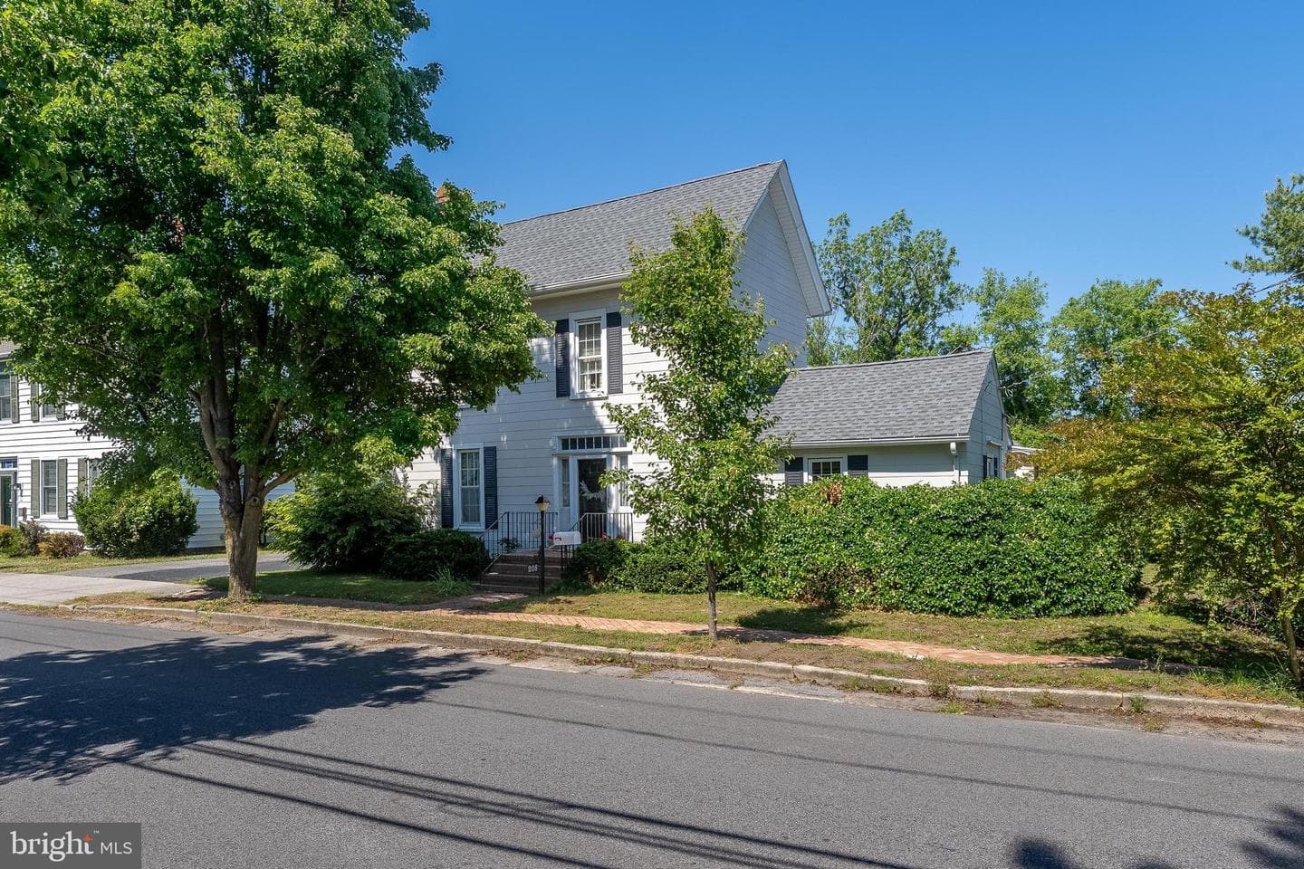 208 S S Washington Street, Snow Hill