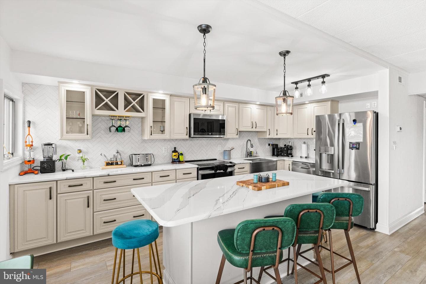1223 Edgewater Avenue #203