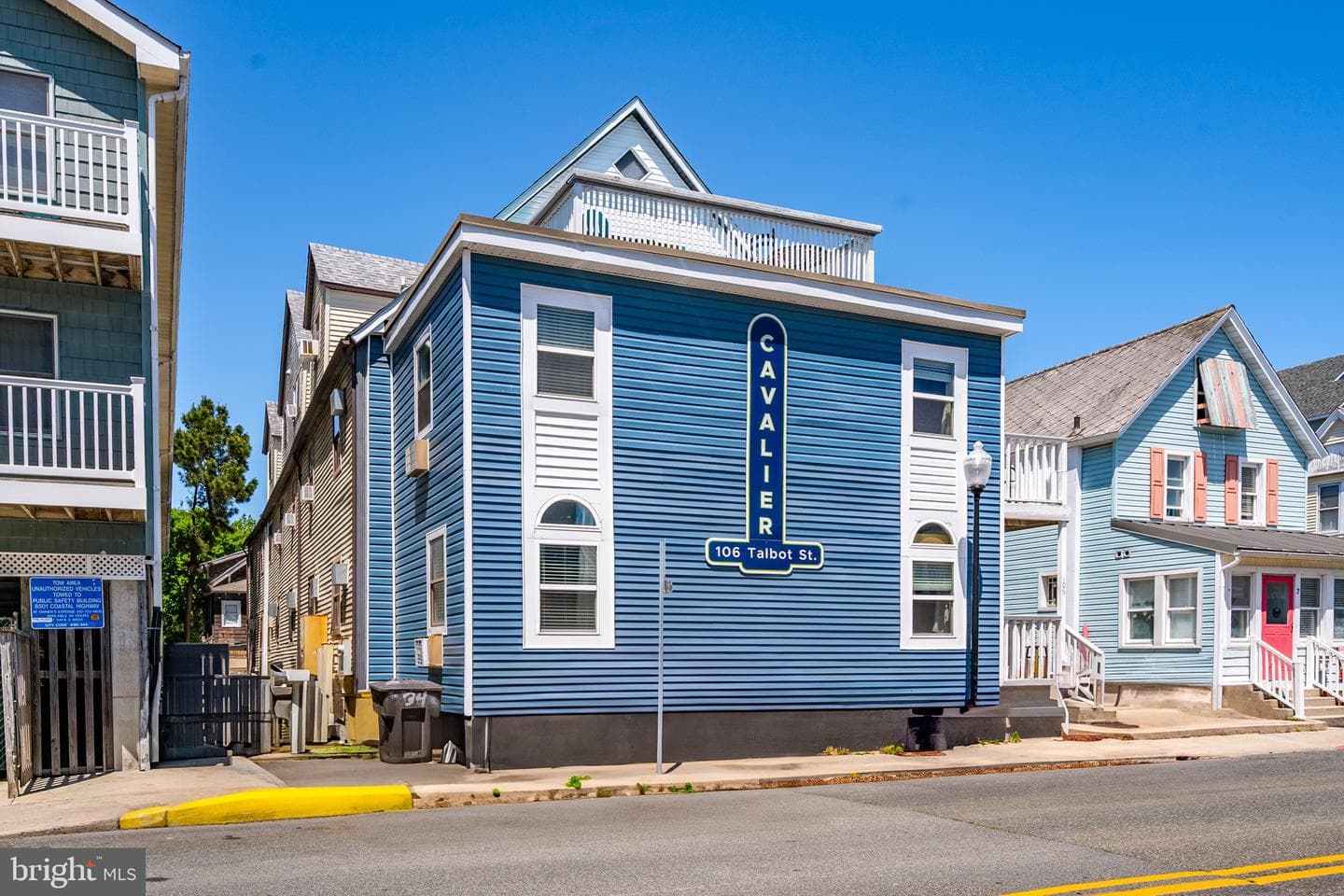 106 Talbot Street #103