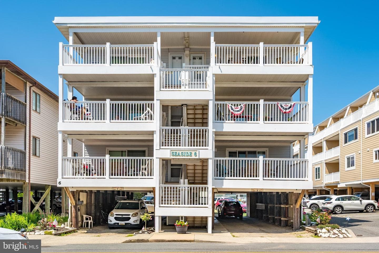 6 44th Street #6