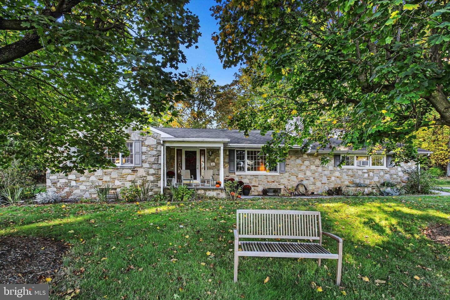 115 Sheppard Road photo 1