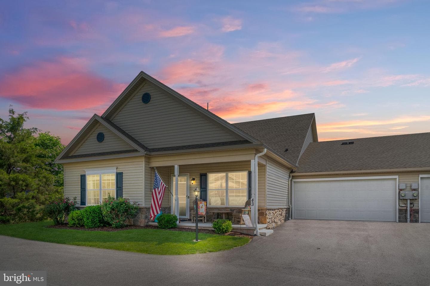 43 Ivy Lane photo 1