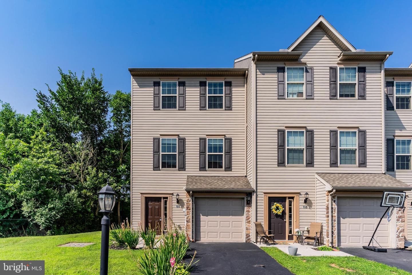 166 Katelyn Drive photo 1
