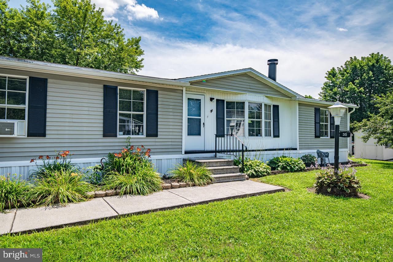 35 Bonneau Heights Road photo 1