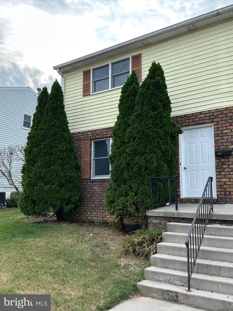 618 North Street photo 1