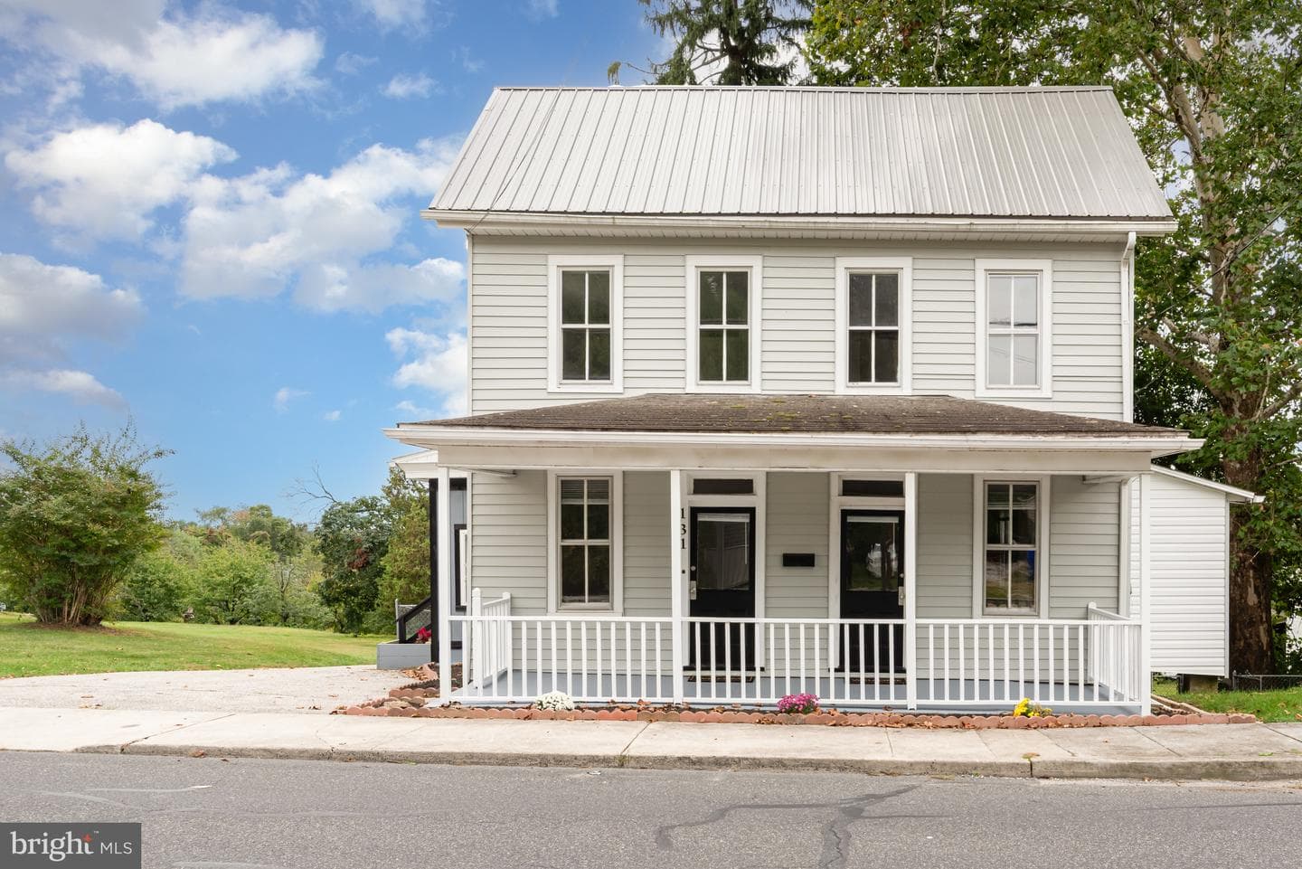 131 Park Street photo 1