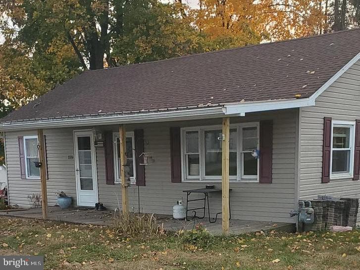 199 Kuhn Drive photo 1