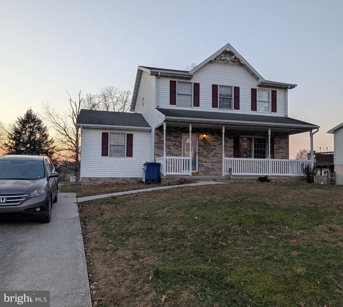 15 Yorktowne Court