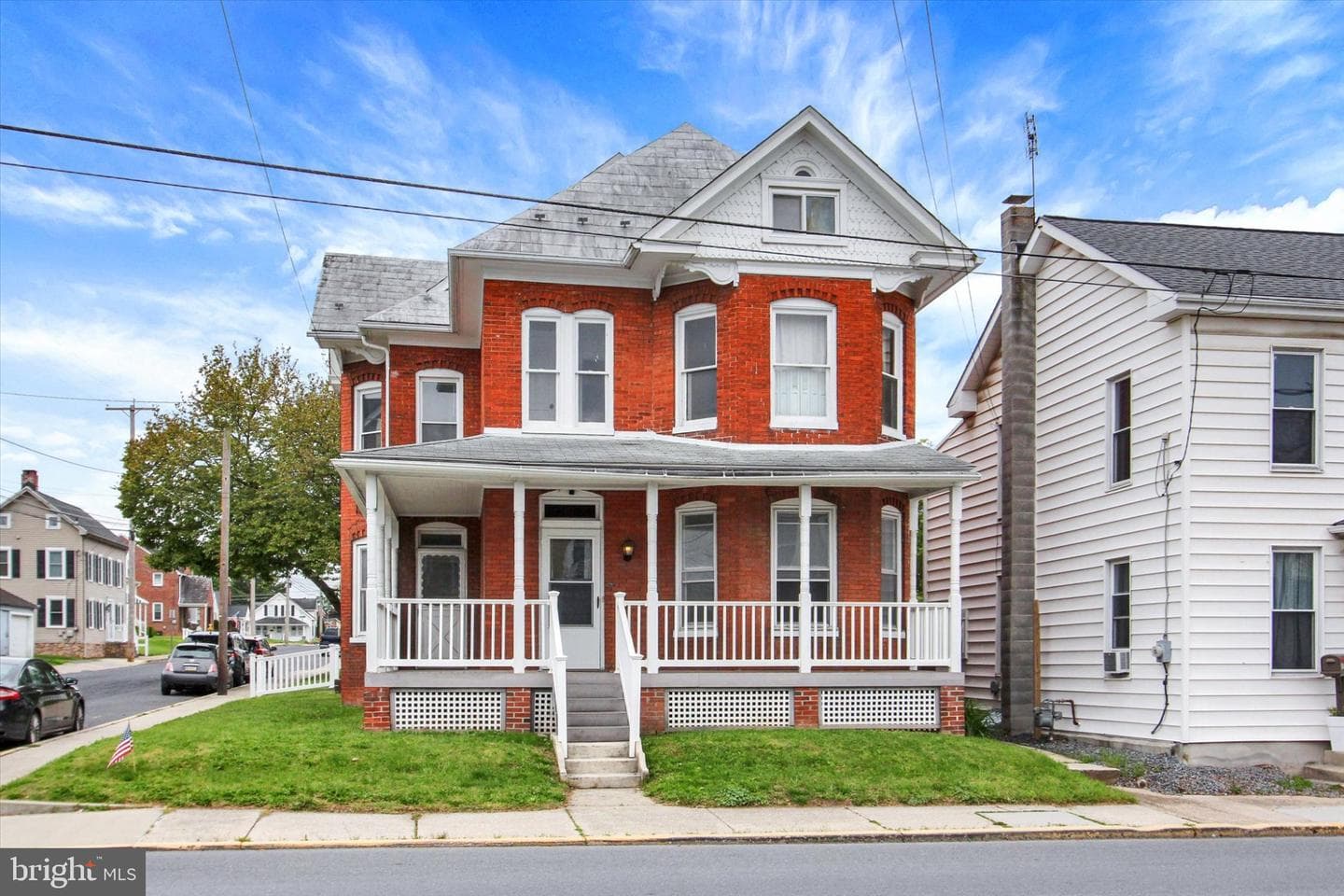 102 N Queen Street