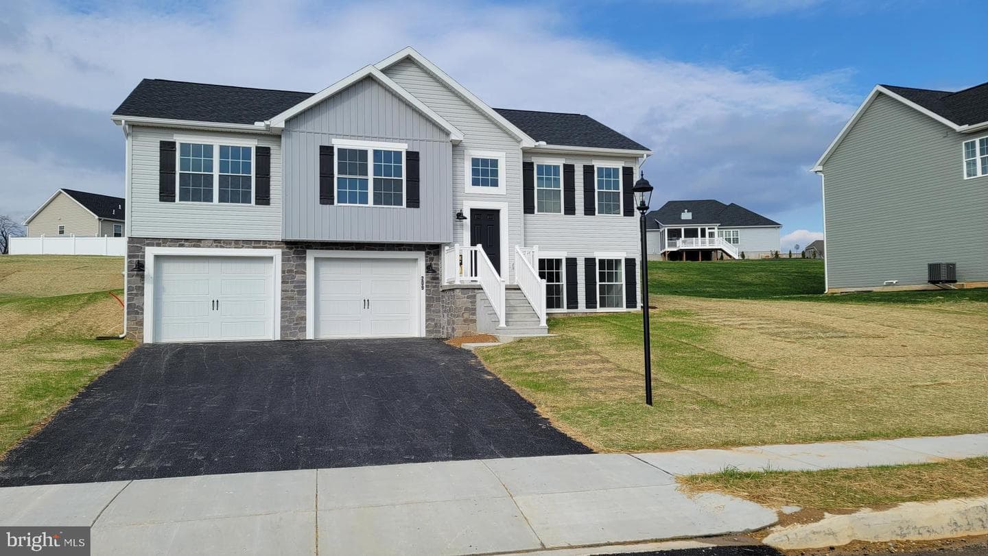 3 Kinzer's Court #70