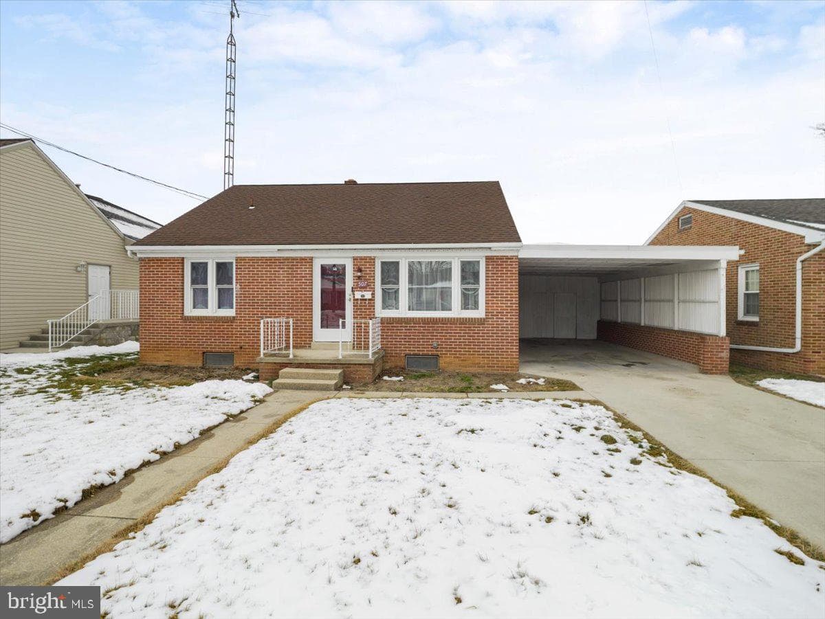 507 Ridge Avenue photo 1