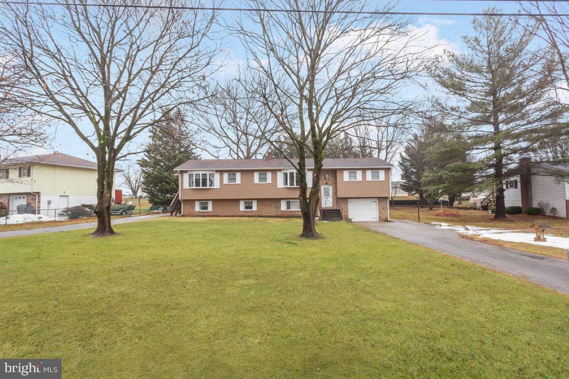 1002 Frederick Pike