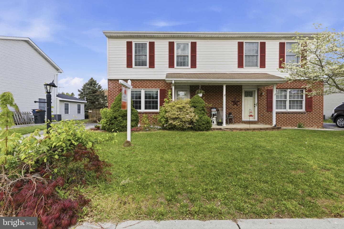 18 E Lakeview Drive