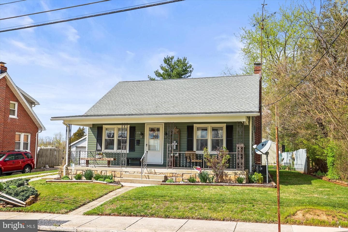 318 W High Street