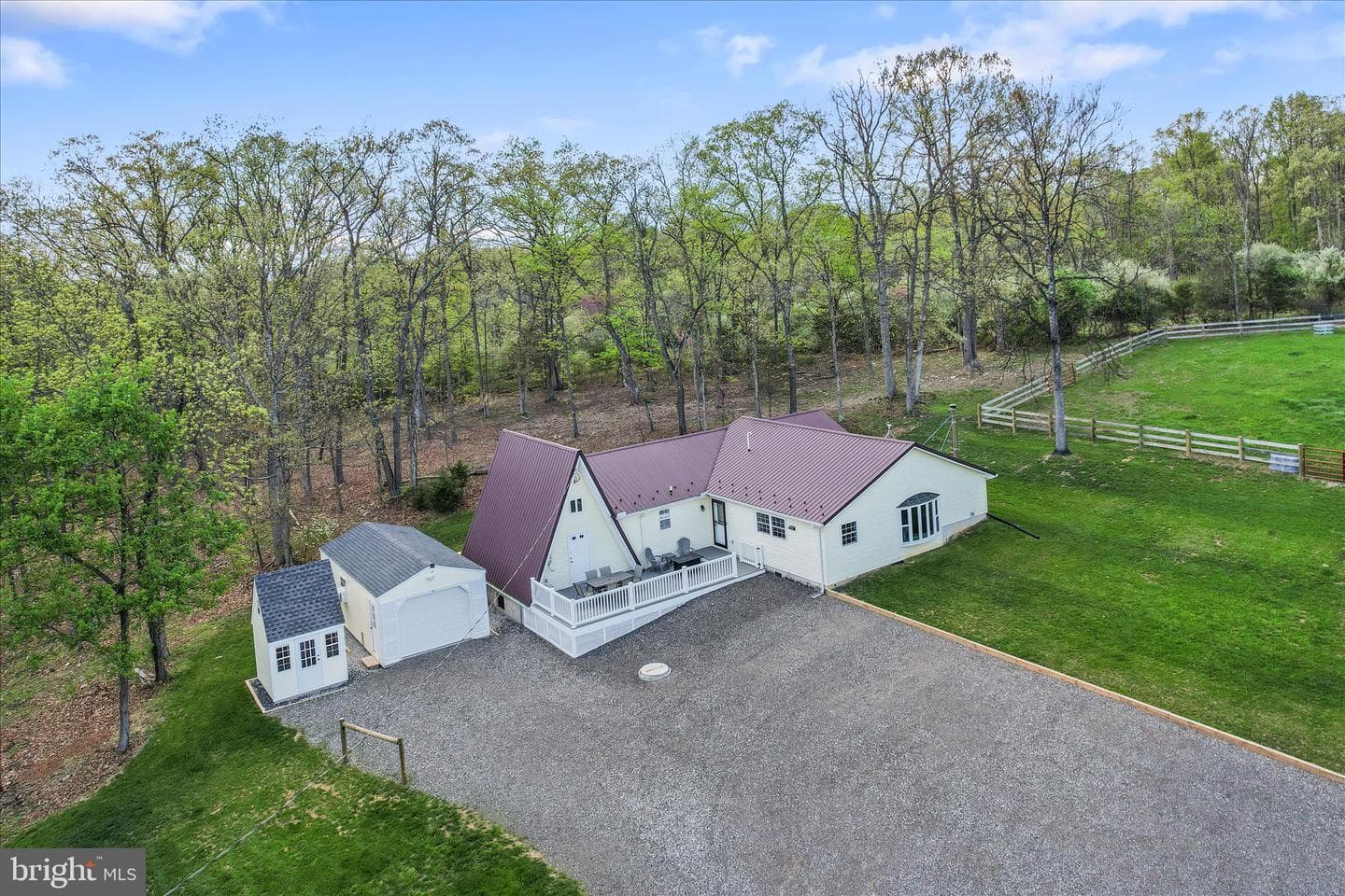 529 McGlaughlin Road photo 1