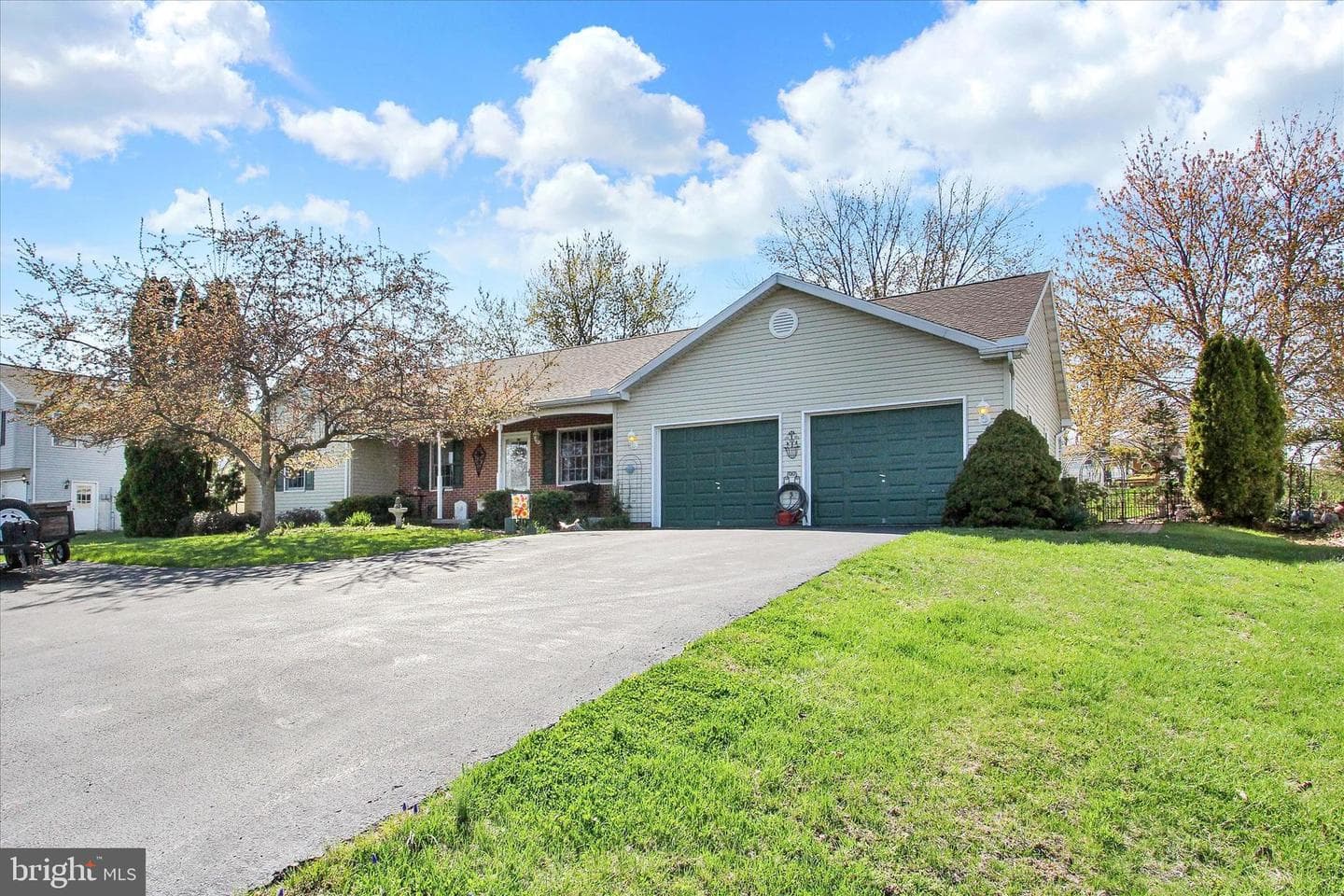 4 Hancock Drive