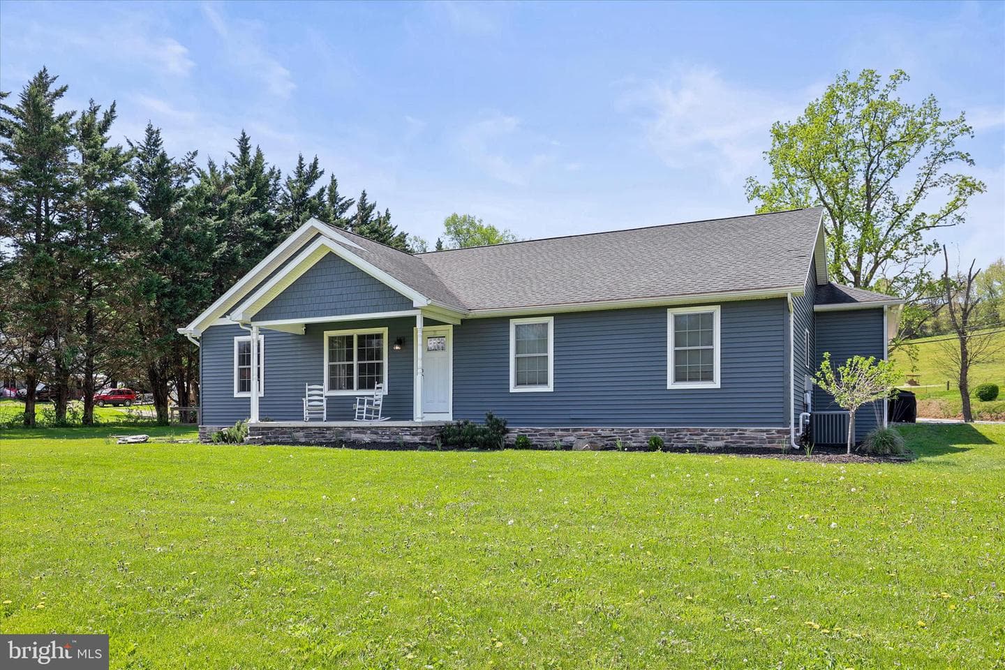 8 Orchard Drive