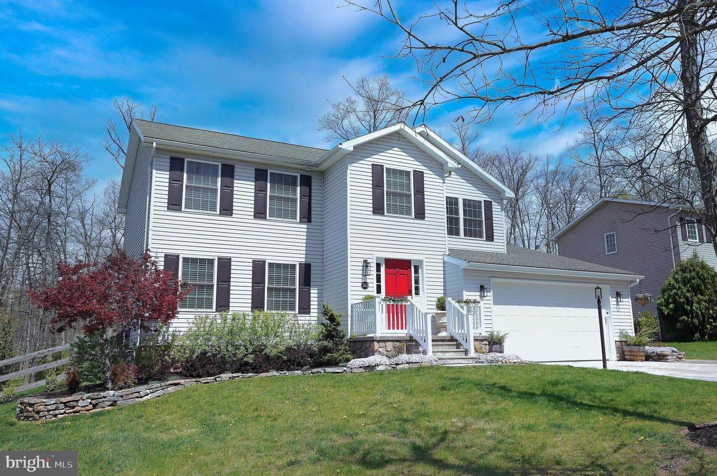 240 Twin Lakes Drive photo 1