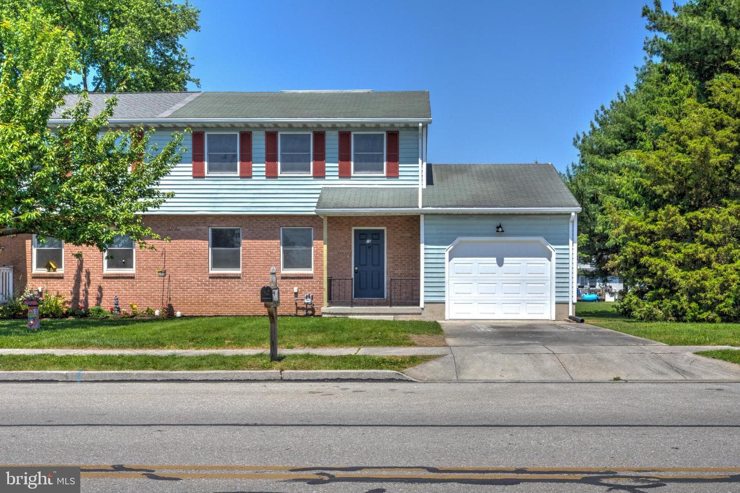25 Filbert Street