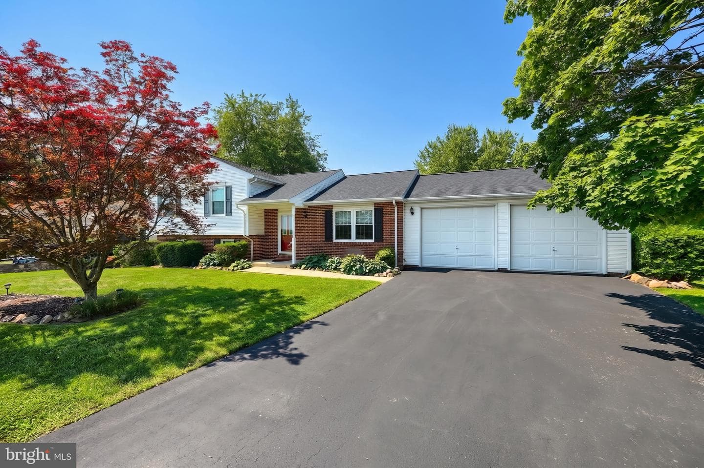 525 Basehoar School Road, Littlestown