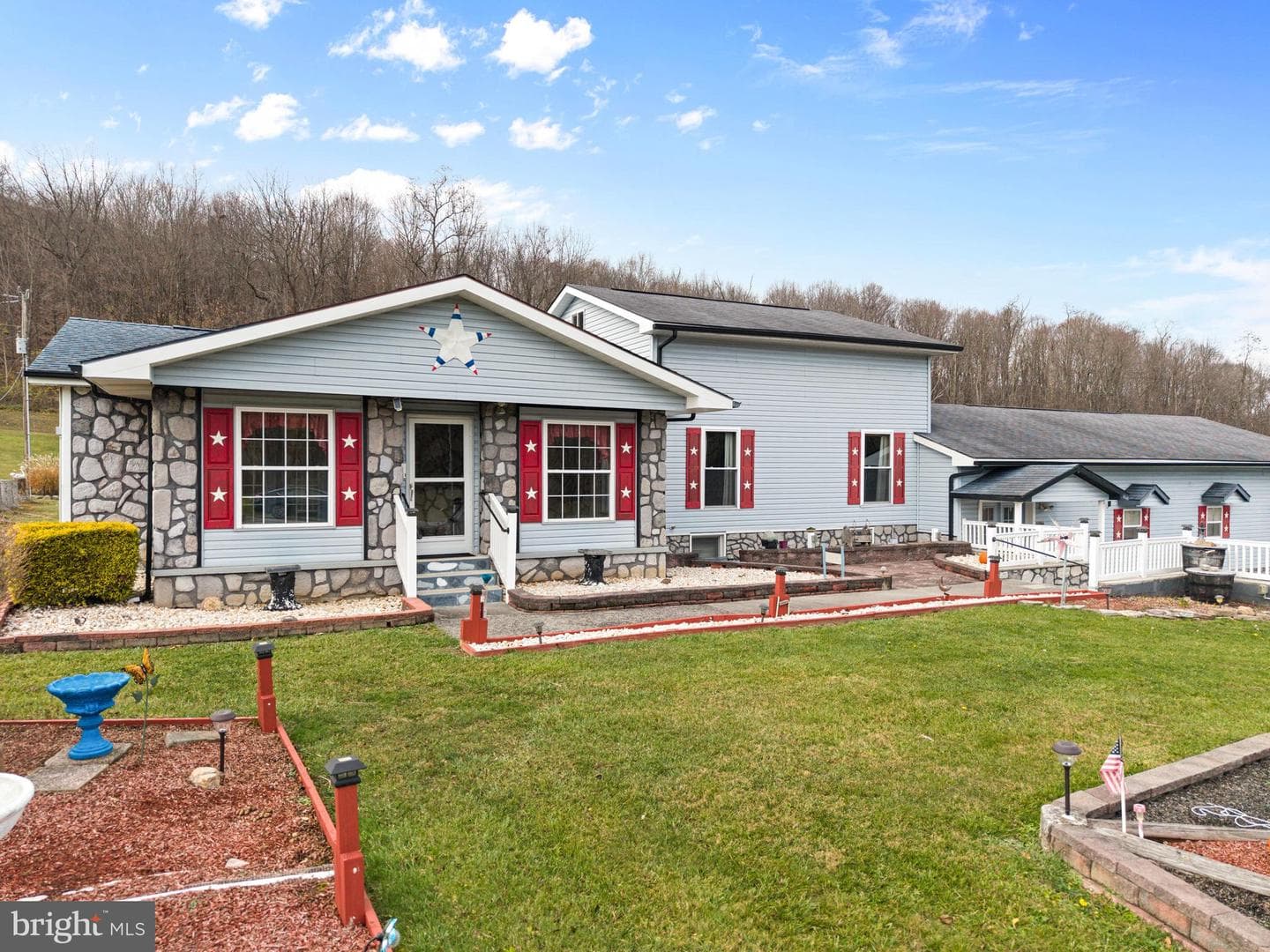 3301 Raystown Road photo 1