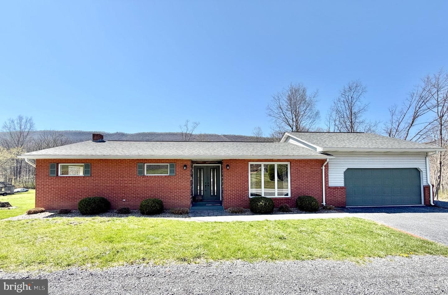 1997 Raystown Road photo 1