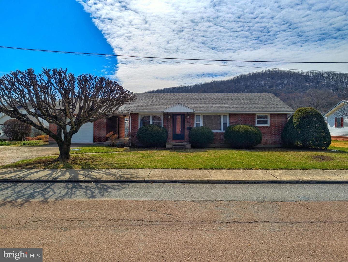 237 Water Street photo 1