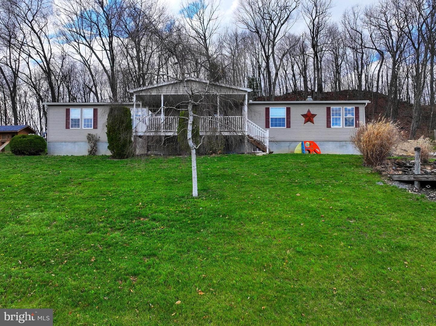 192 Northern Pine Road photo 1