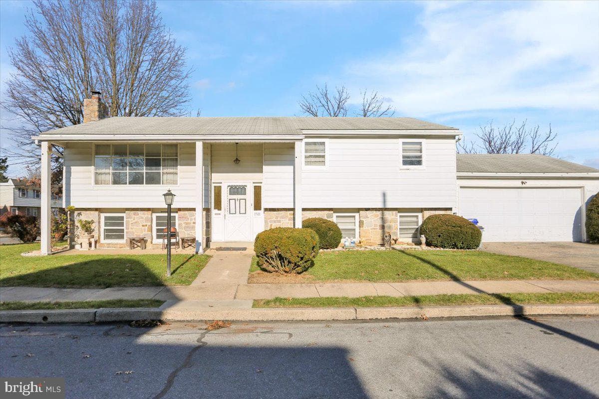 1501 County Street photo 1