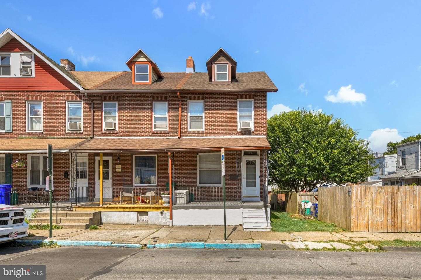 1348 Birch Street photo 1