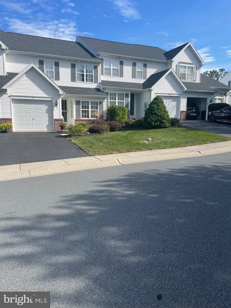 151 Waterford Lane photo 1