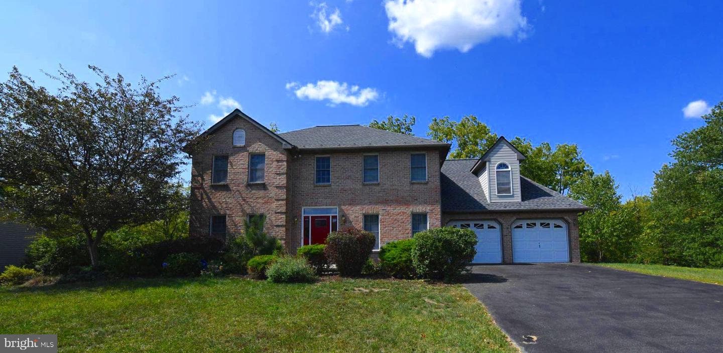105 Balsam Drive photo 1