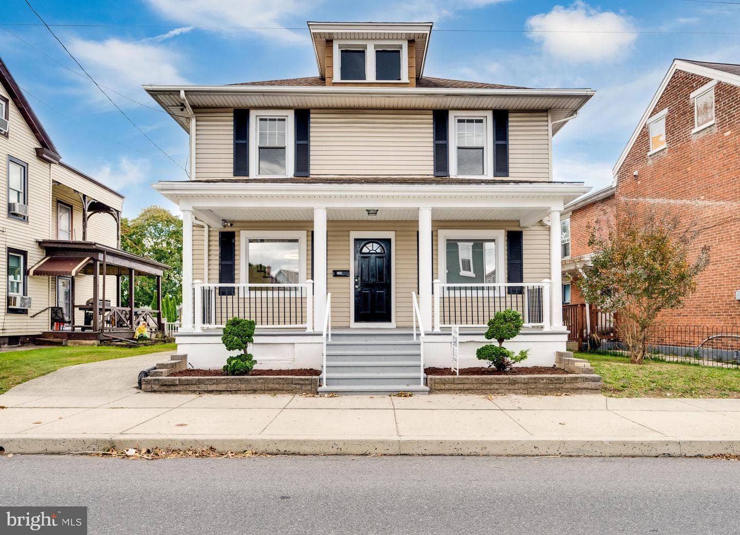 114 N Franklin Street photo 1