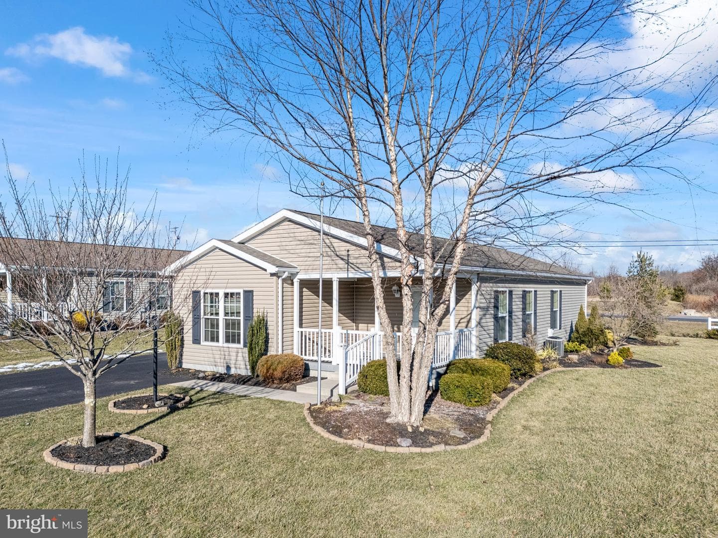 33 Wren Drive photo 1