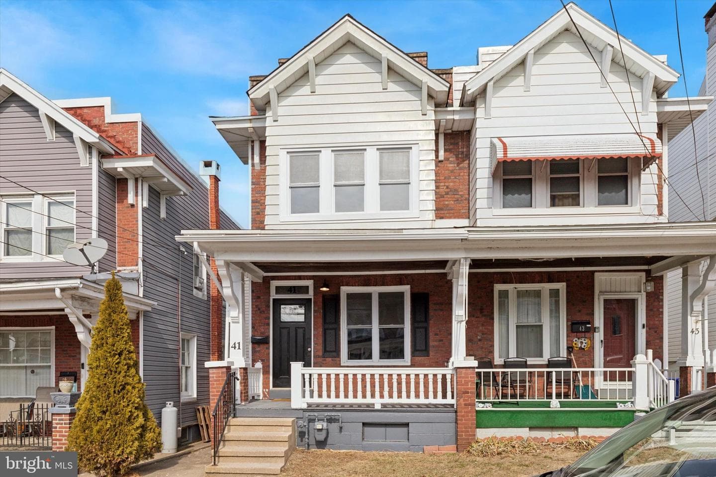 41 Crestmont Street photo 1