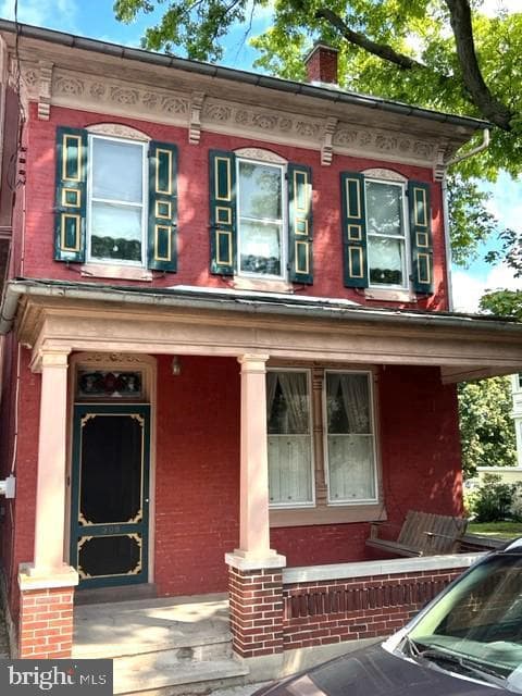 309 W High Street photo 1