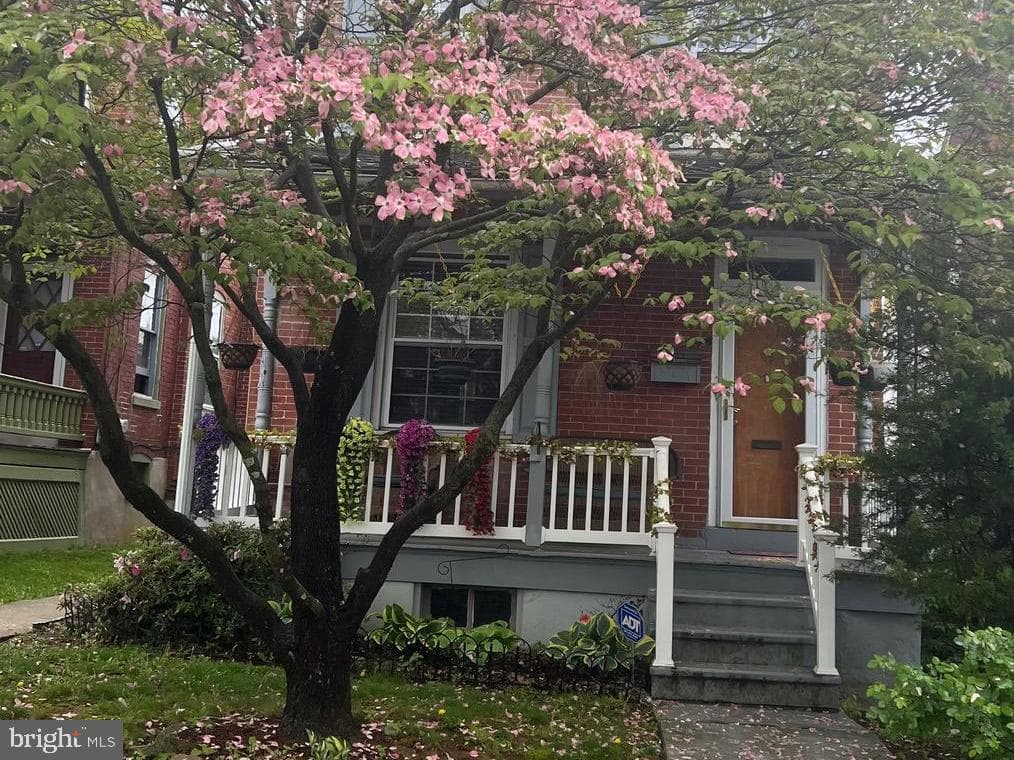 138 W Broad Street photo 1
