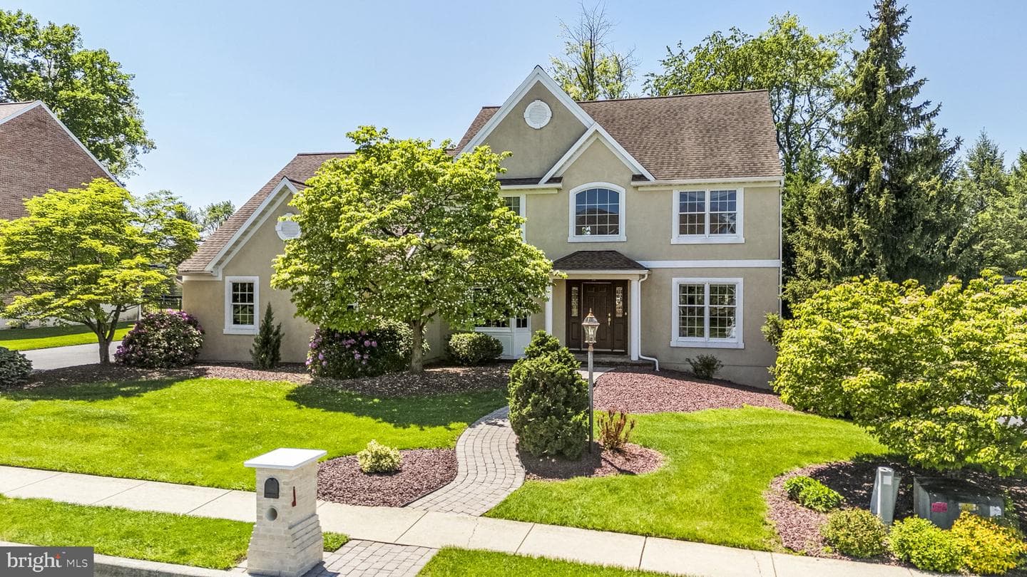 2909 Cotswold Road photo 1