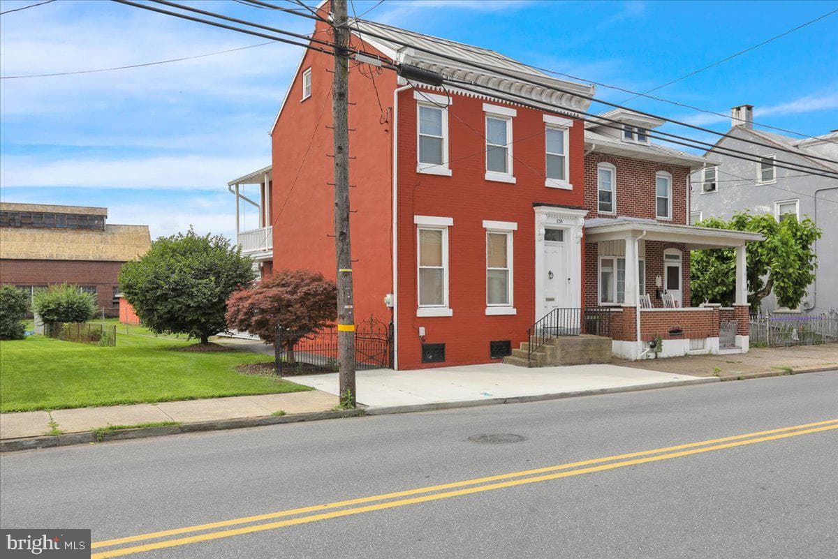 128 State Street photo 1