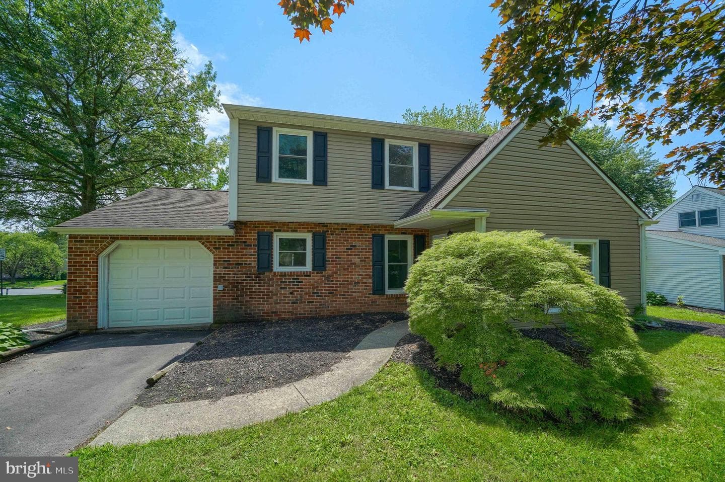4684 Pheasant Run photo 1