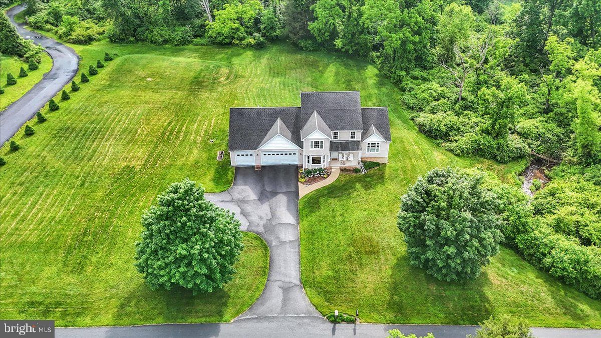 96 Gunhart Road photo 1