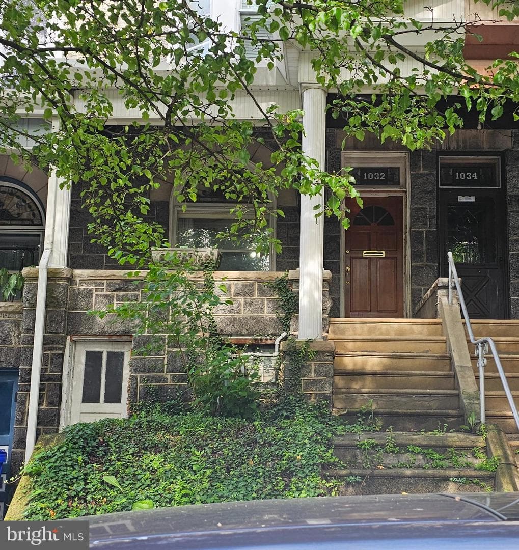 1032 N 4th Street photo 1