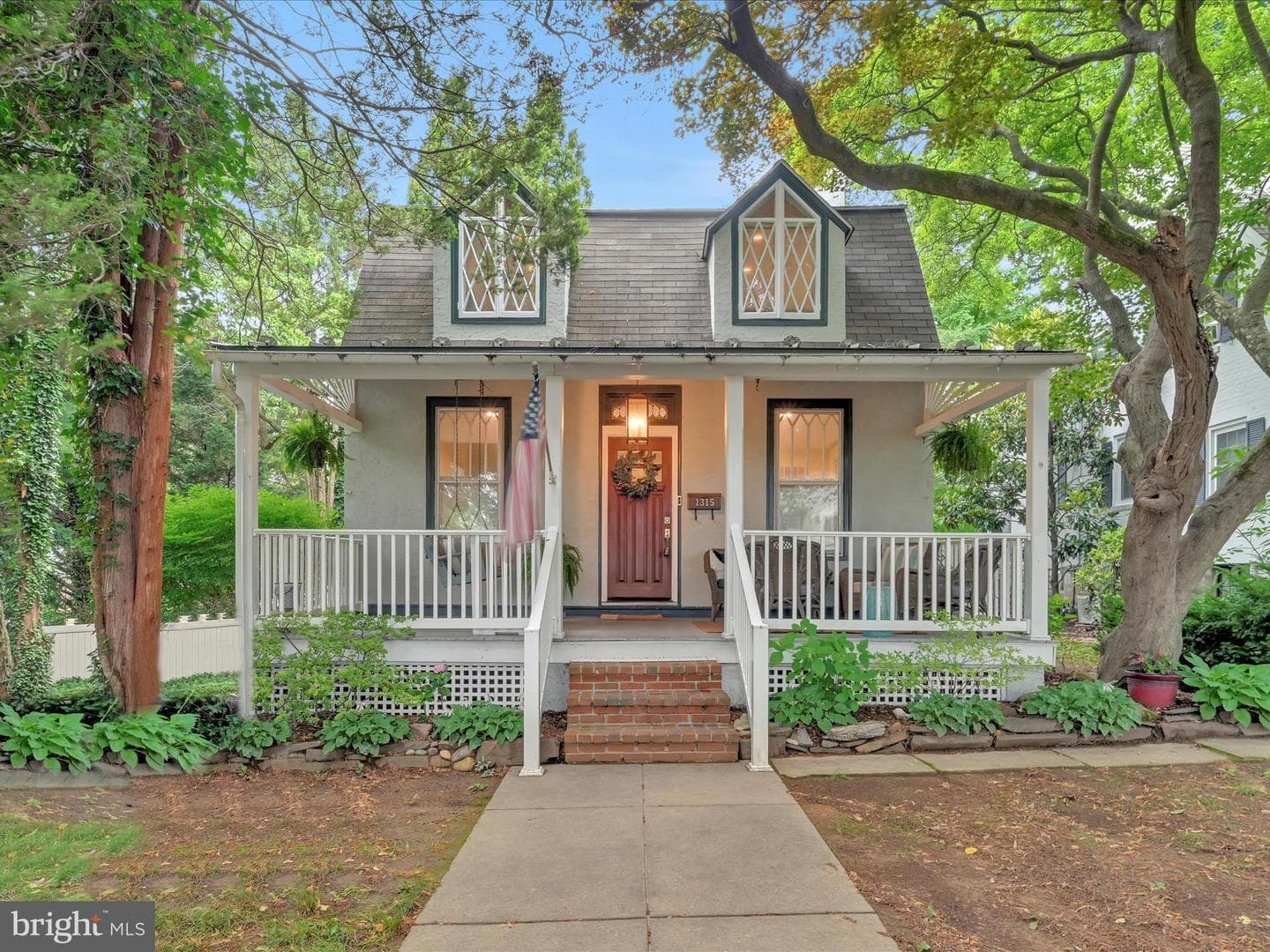 1315 Dauphin Avenue photo 1