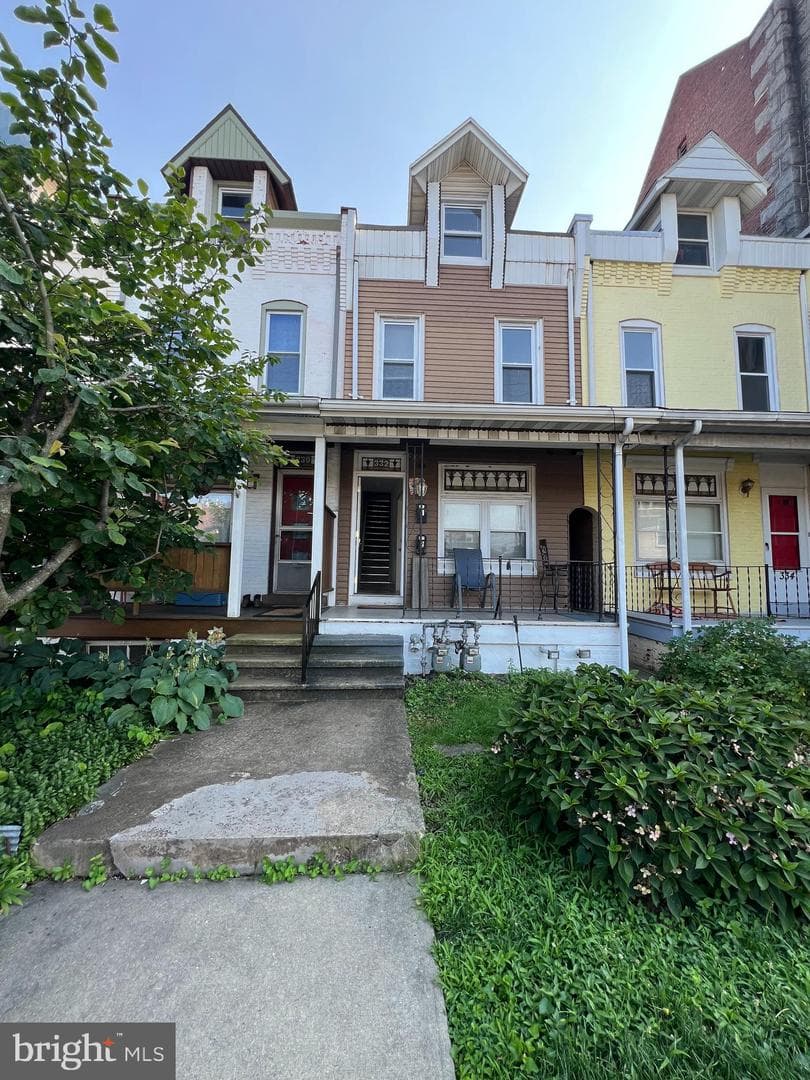 332 Franklin Street photo 1