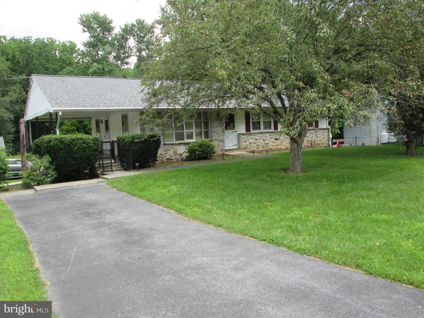 71 Woodchoppertown Road photo 1