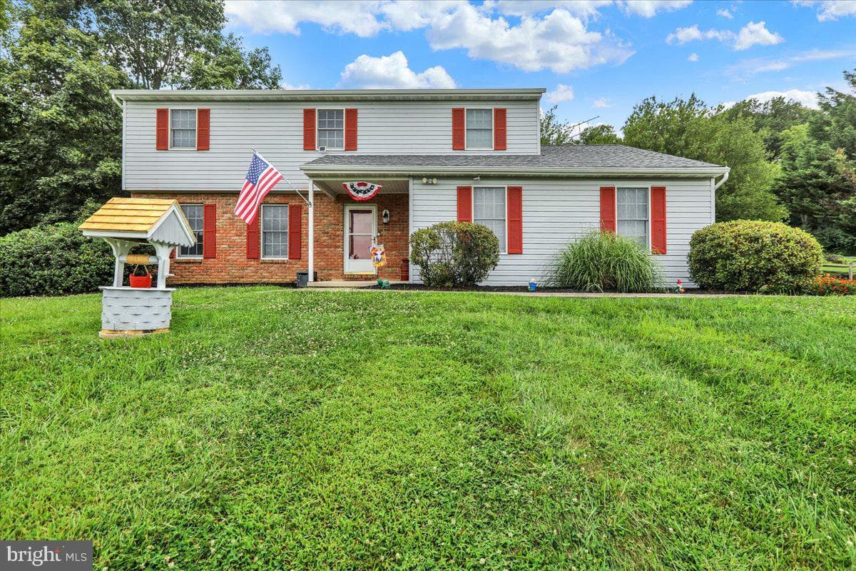 465 Oley Road photo 1