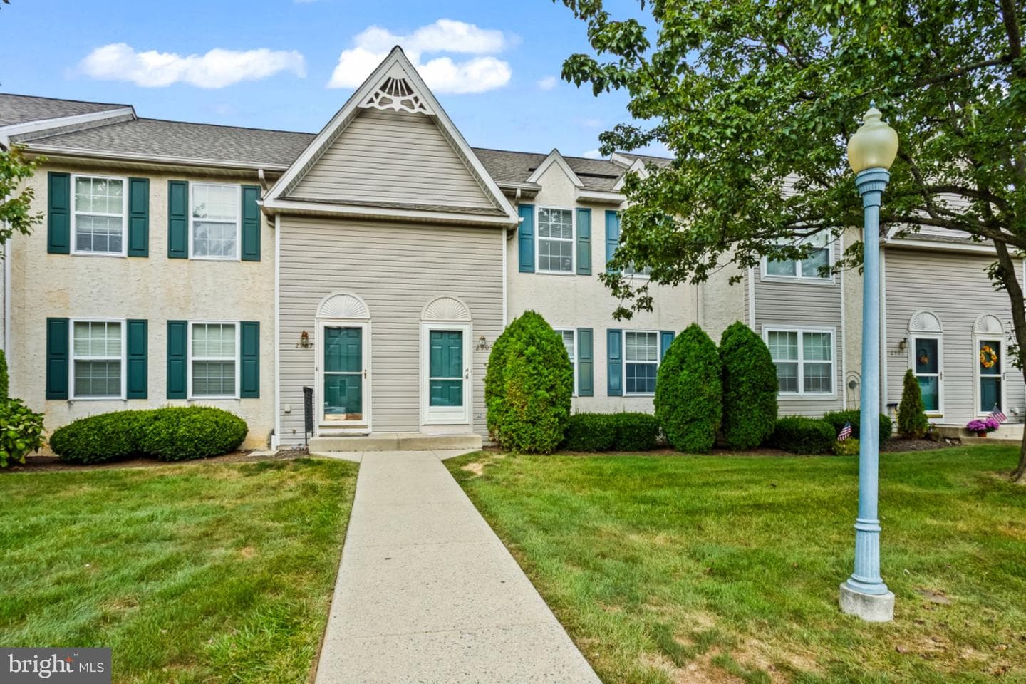 2905 Newport Way photo 1