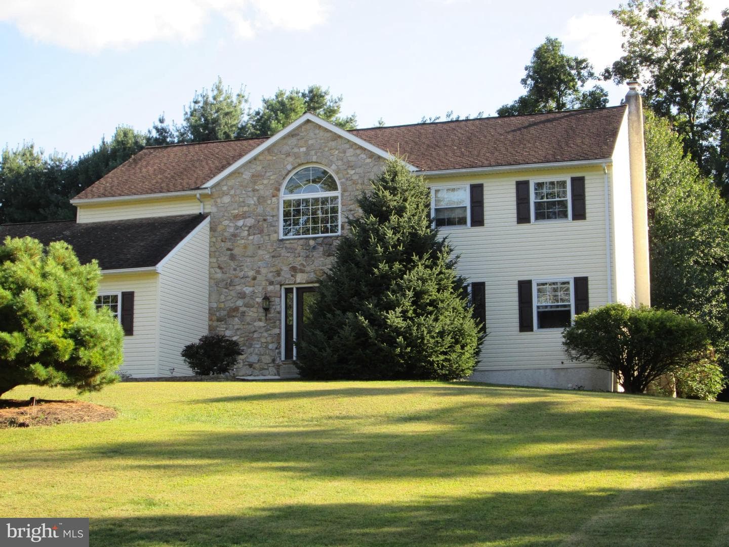 12 Lehland Drive photo 1
