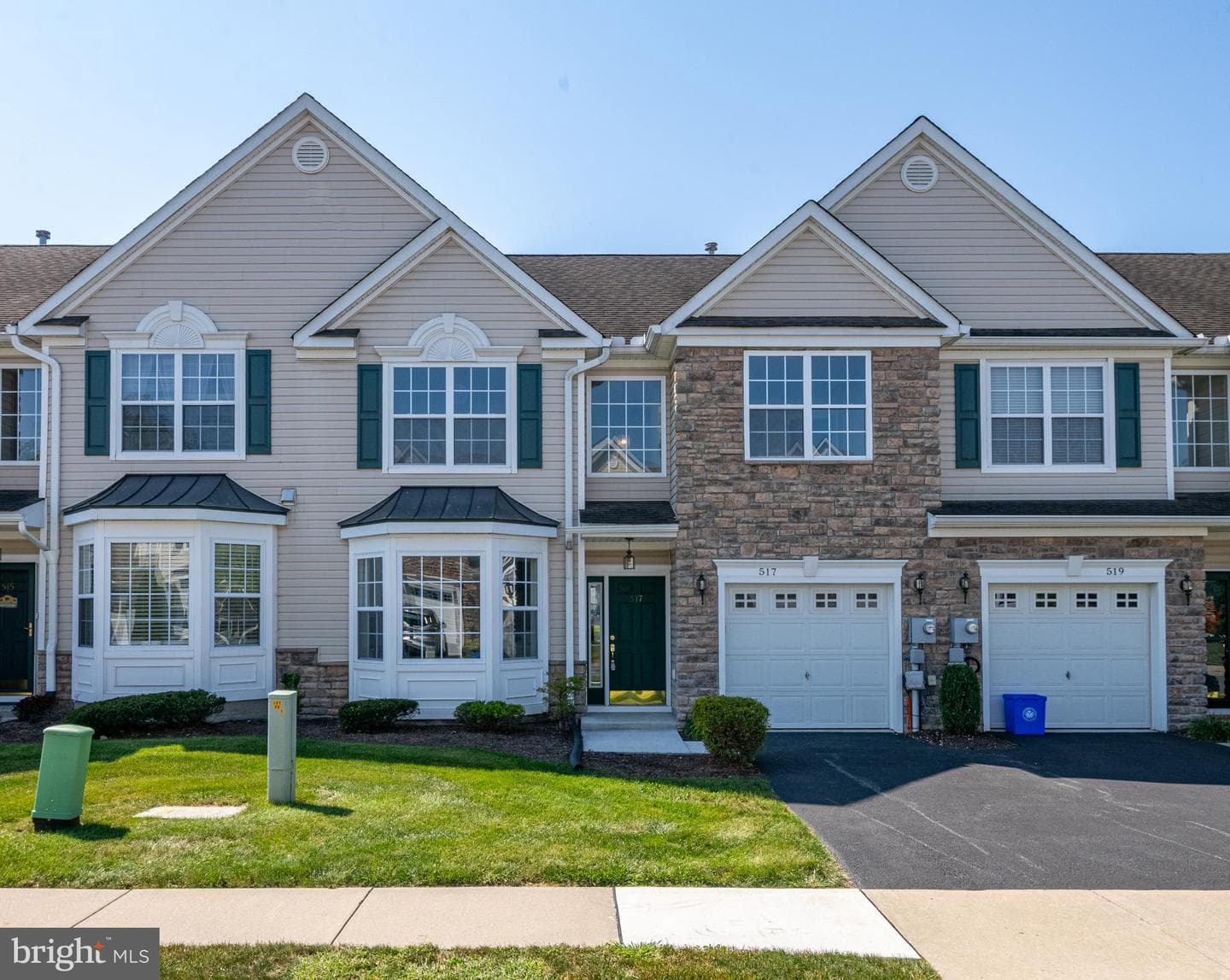 517 Harvest Drive photo 1