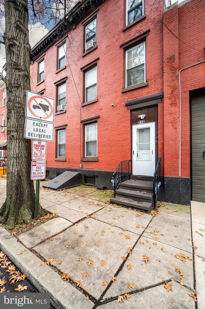 510 Laurel Street photo 1
